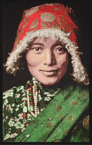 Portrait Gobelin Tibetan Woman van Mondiart