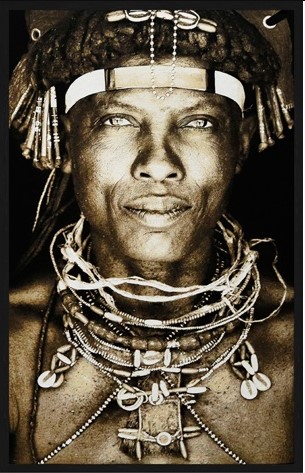 Portrait Gobelin Ovakakaona Tribe Angola Sepia van Mondiart