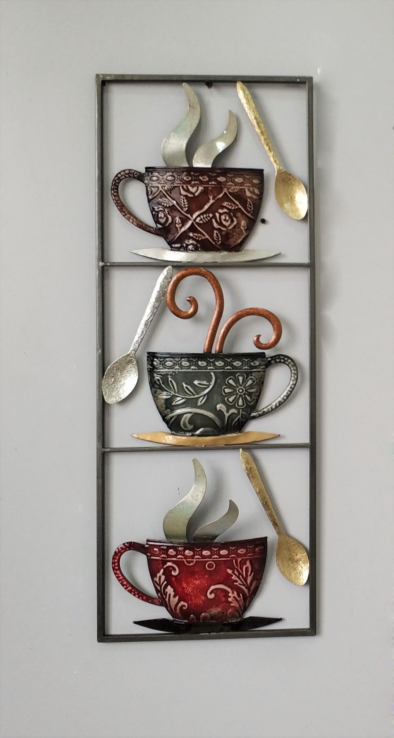 Verrassend genoeg Kapper Mechanica Metalen wanddecoratie "More Tea than Coffee" te koop @ Betaalbarekunst.nl.  Goedkoop en speels stukje kunst van metaal voor aan de muur.